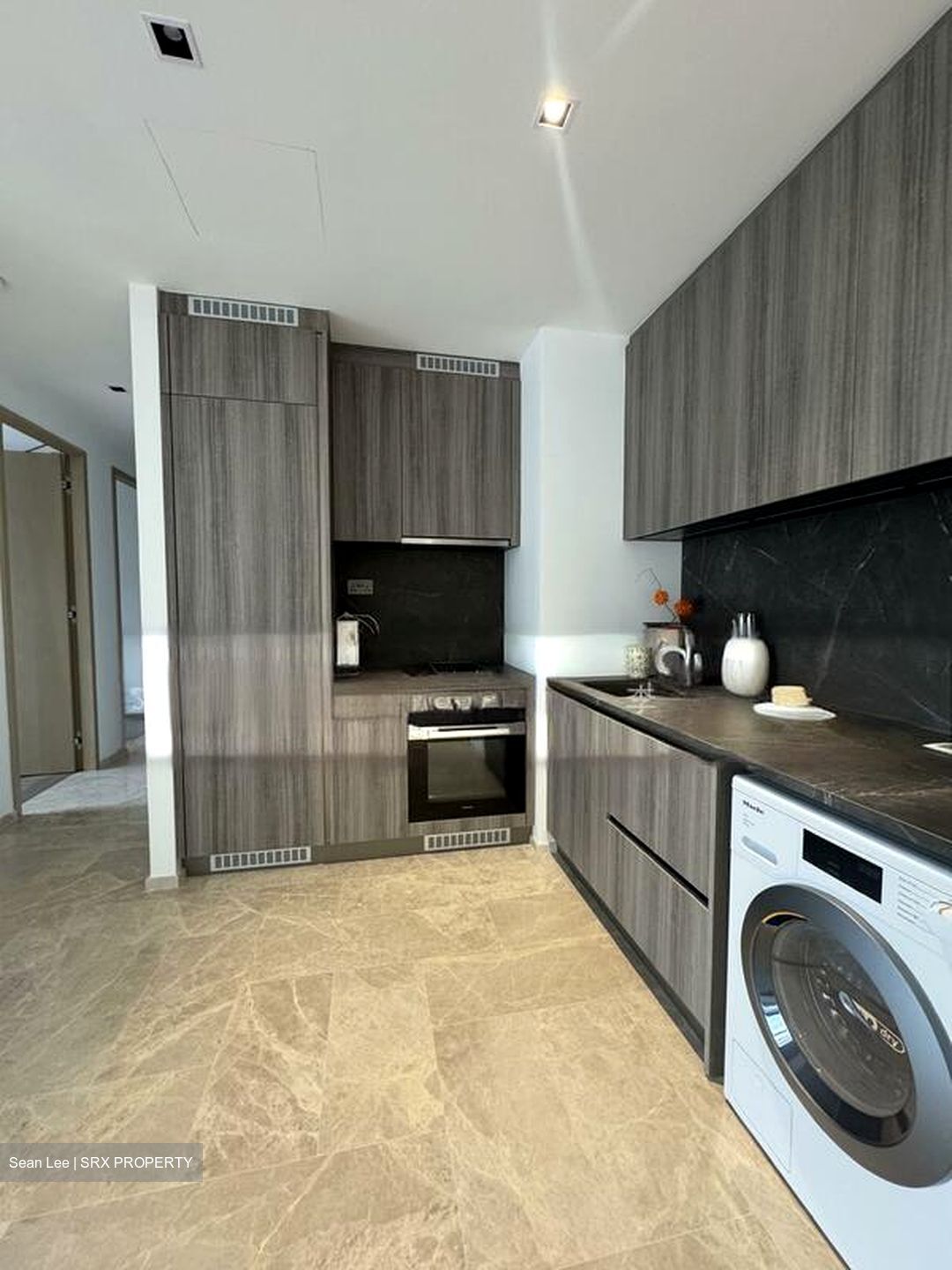 Klimt Cairnhill (D9), Apartment #502179111